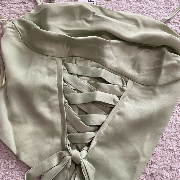 Silence + Noise Mimi Cowl Neck Halter Top NWT Size S - Lime Green - Picture 6 of 8